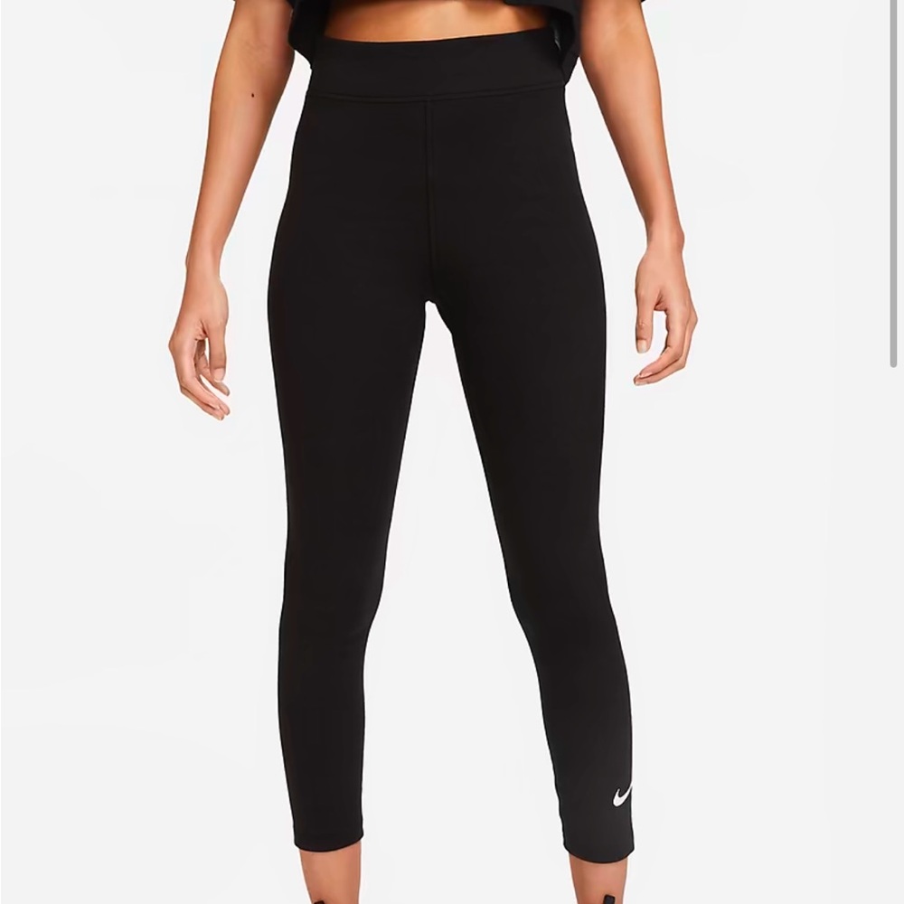 Nike Sportswear Classic High-Waisted 7/8 Leggings
